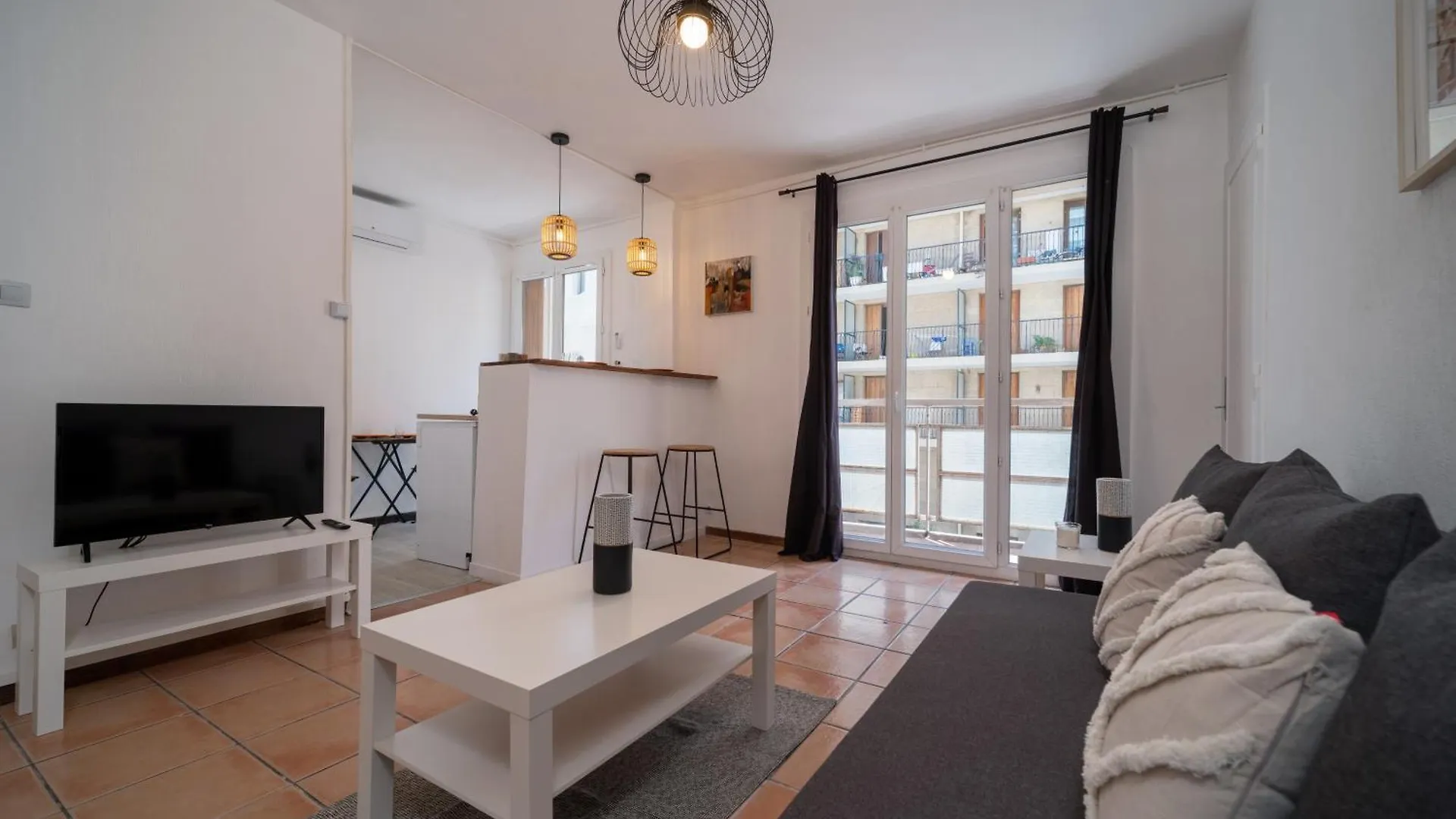 Appartement Climatise Avec Parking 4 Couchages A 5Min A Pieds De La Gare St Charles Marseille 0*,  Francie